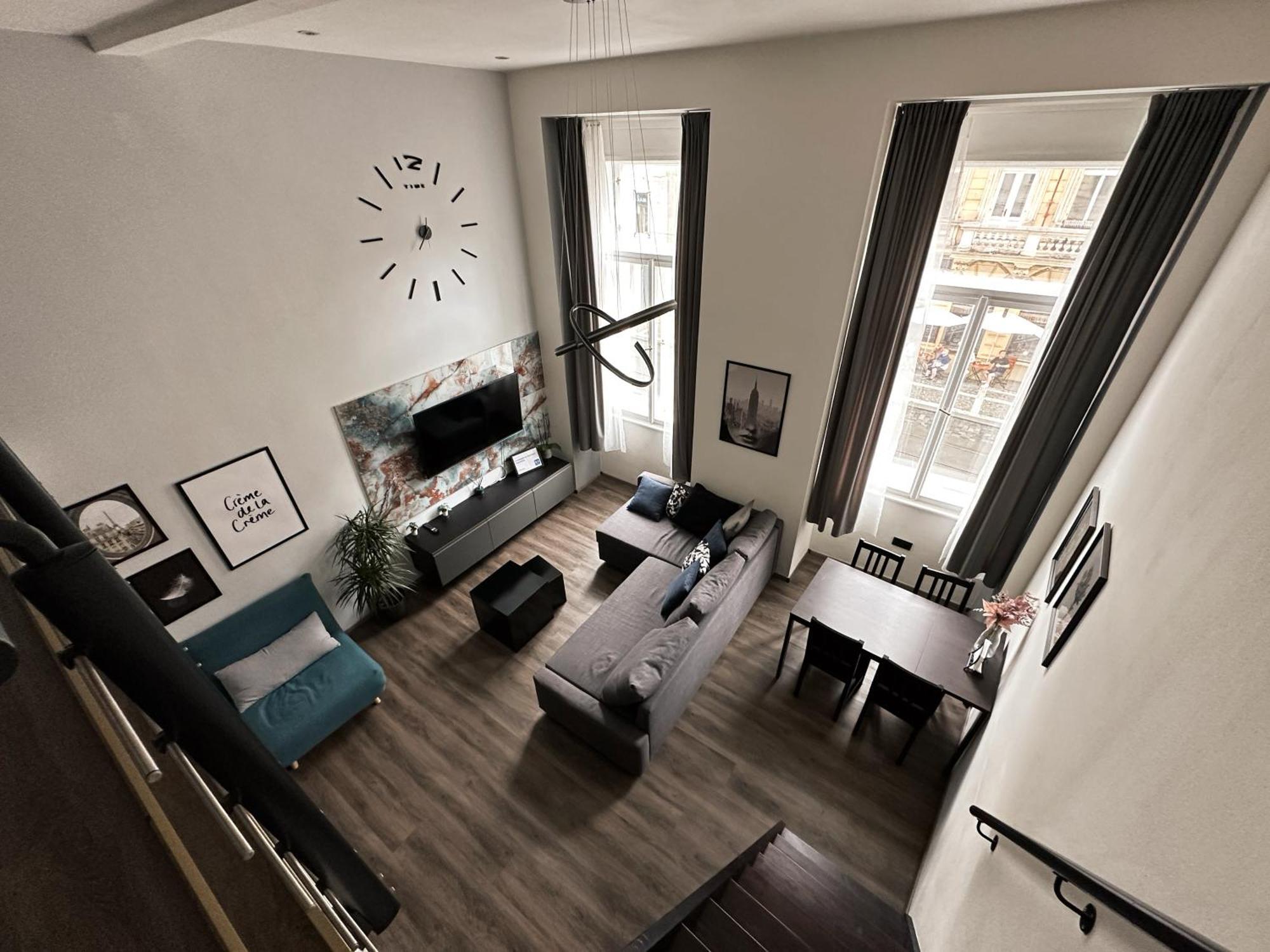 Contemporary Jindrisska Apartment Πράγα Εξωτερικό φωτογραφία